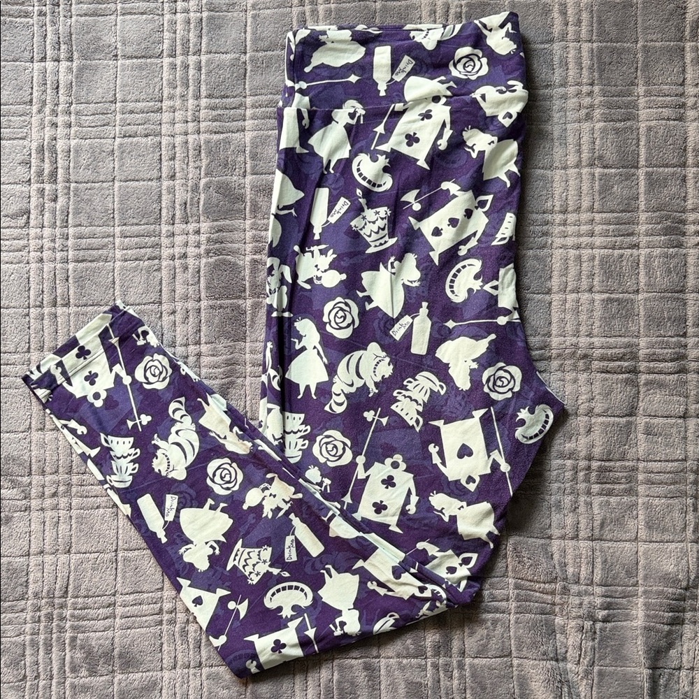 LuLaRoe x Disney Alice in wonderland